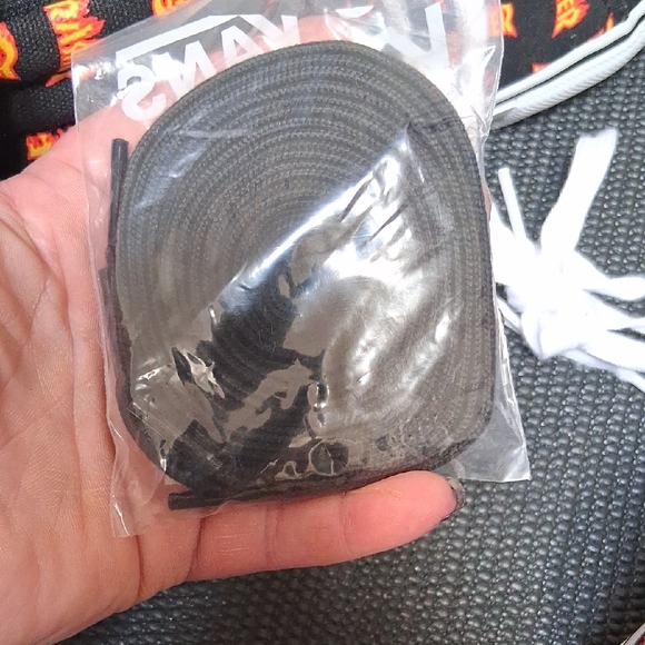 Vans "OFF THE WALL" "THRASHER FLAMES" High-Top SKATEBOARDING Sneakers - Picture 7 of 7